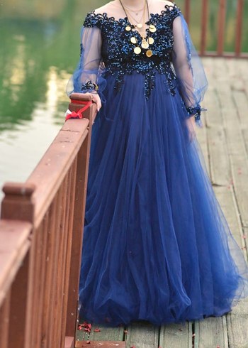 İşlemeli Boncuklu Uzun Kollu Mavi Nişan Elbisesi - Görsel 2