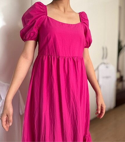 Pembe uzun elbise