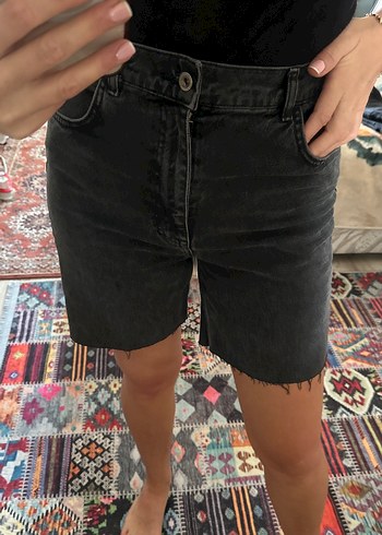 Gri Bağcıklı Salaş Denim Midi Şort