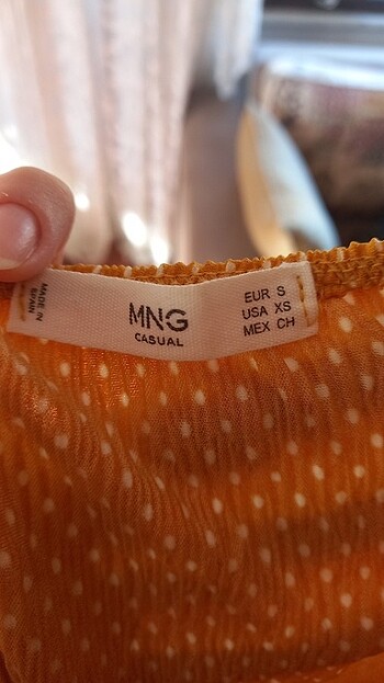 s Beden Koyu sarı puantiyeli mango tulum