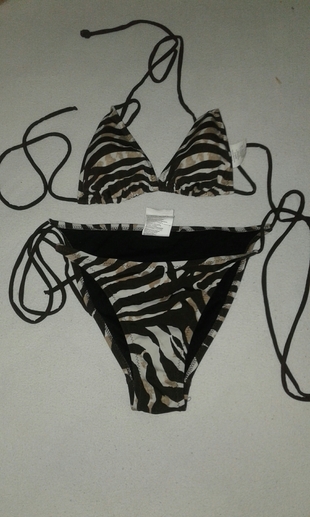 yaz sezonu açılsın.kaplan desenli bikini