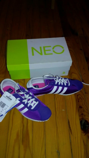 orjinal hiç kullanılmamış adidas ayakkabi