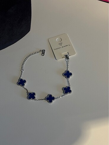 Van Cleef & Arpels VAN CLEFF GOLD TAKI SETİ