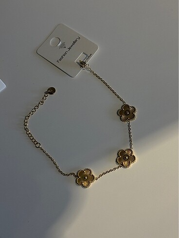 Van Cleef & Arpels SPECİAL VANN CLEFF 24 AYAR ALTIN KAPLAMA