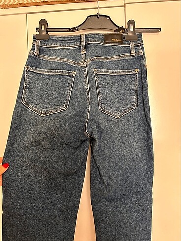 26 Beden Mavi jeans