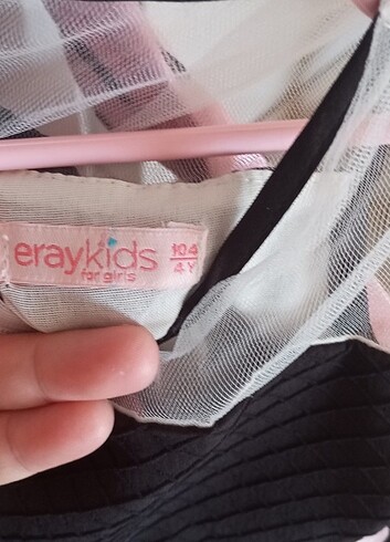 4 Yaş Beden Elbise