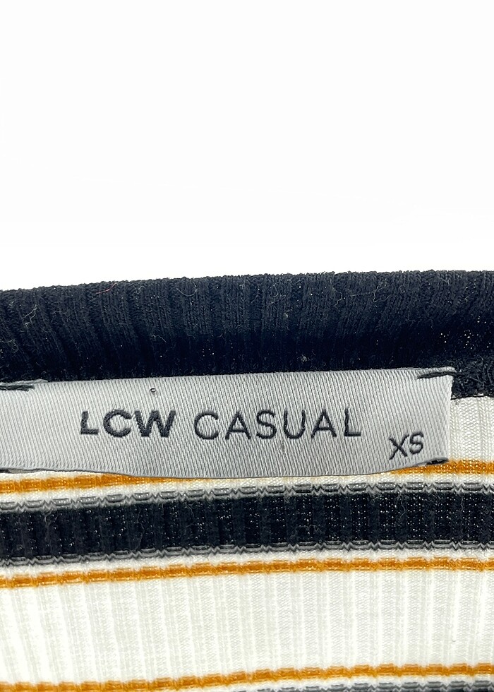 LC Waikiki T-shirt %70 İndirimli. - Görsel 4