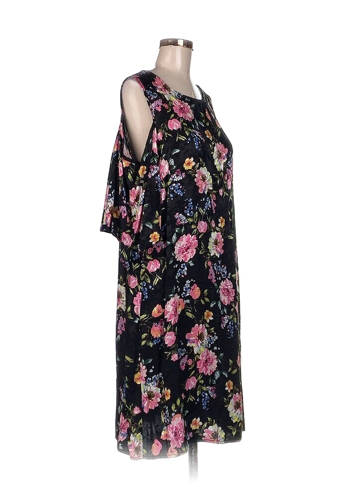 LC Waikiki Kısa Elbise %70 İndirimli. - Görsel 2