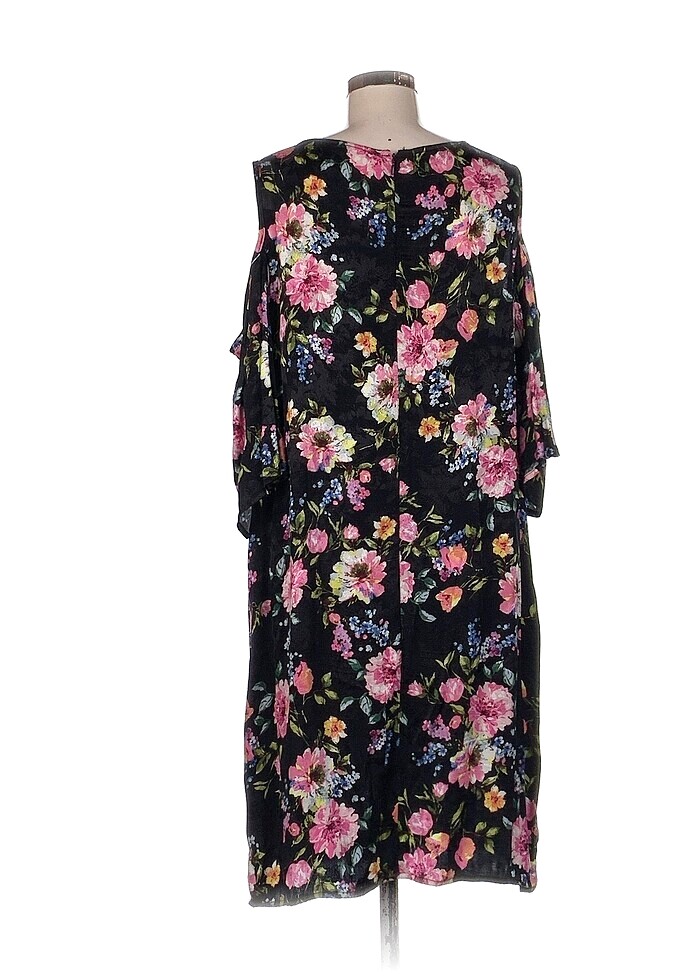 LC Waikiki Kısa Elbise %70 İndirimli. - Görsel 3