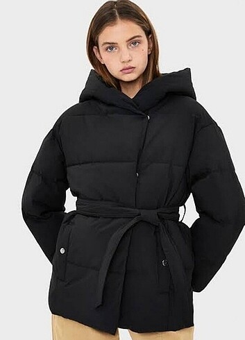 Bershka mont