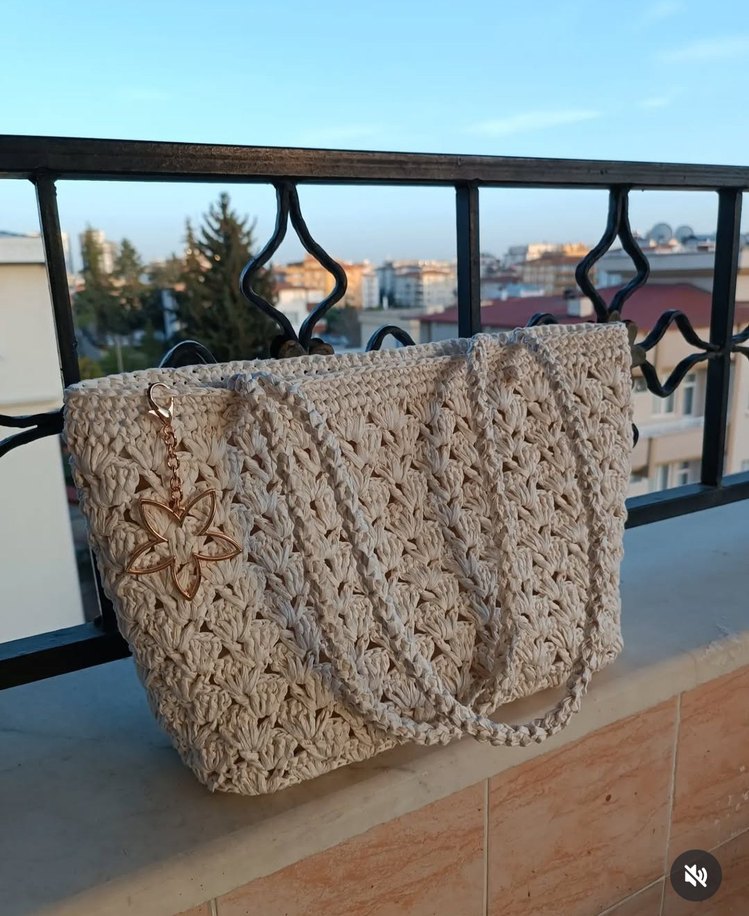 Dantel Detaylı Örgü Beyaz Kadın Çanta - Görsel 2