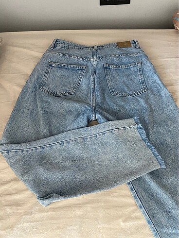 32 Beden Buz mavisi jean