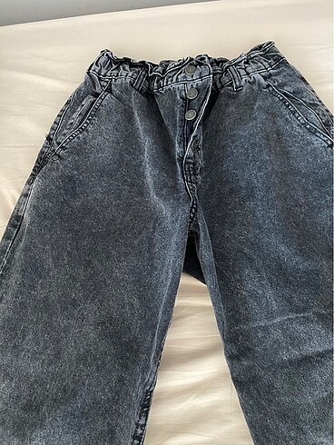30 Beden Eskitme desenli jean