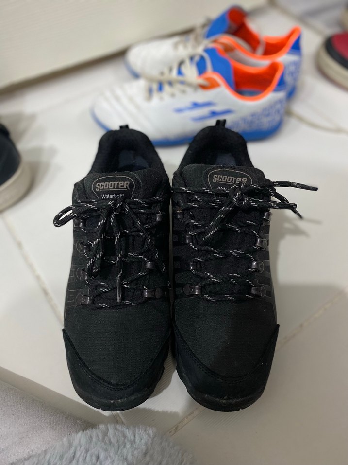 Siyah Erkek Bot - Görsel 3