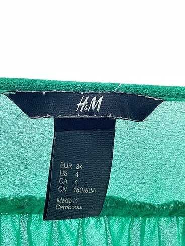 34 Beden çeşitli Renk H&M Bluz %70 İndirimli.