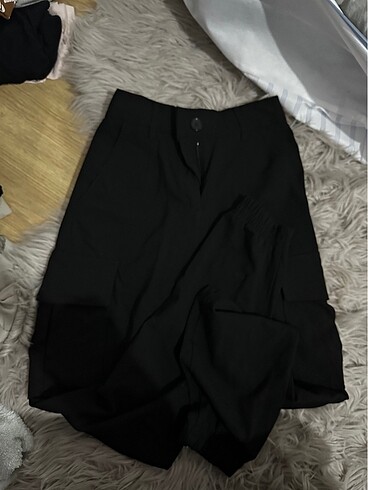 xs Beden Bershka kargo pantolon