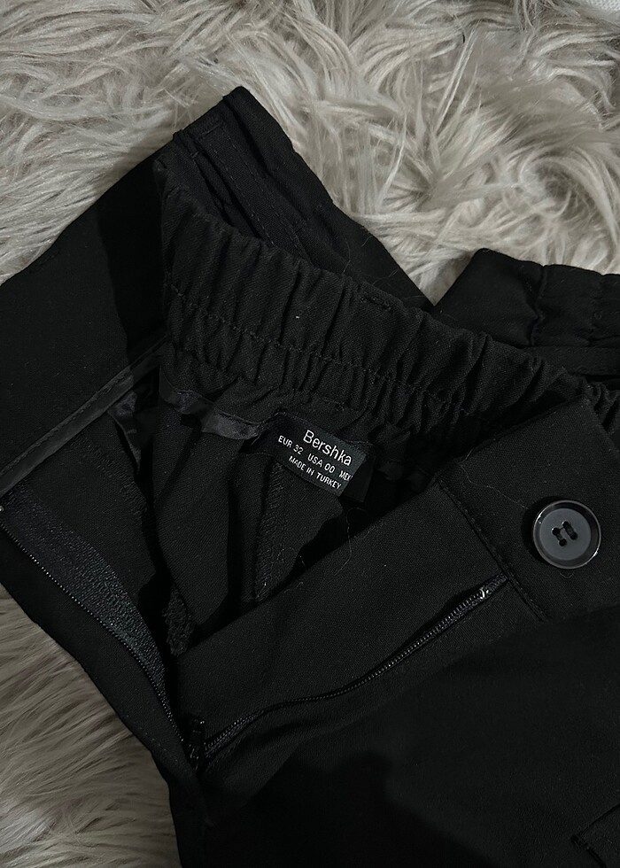 Bershka kargo pantolon - Görsel 2