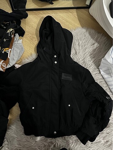 Bershka Bershka 3 defa giyilmiş mont