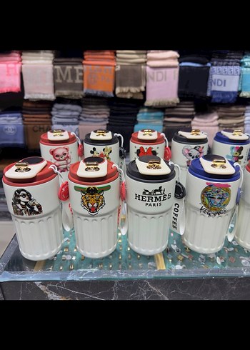 Mickey Desenli Çay ve Su Termosu - Görsel 2