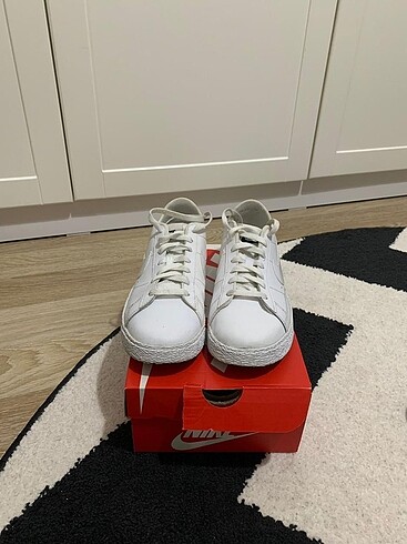 Nike Nike Sneaker