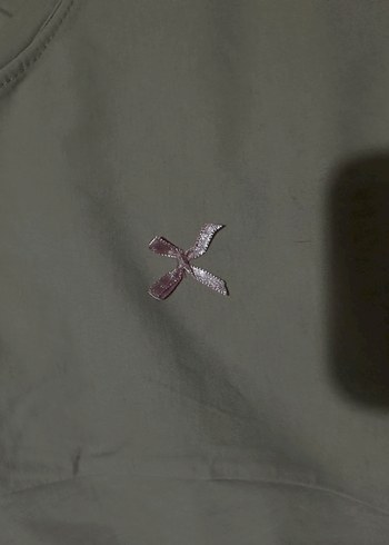 Pudra rengi kurdeleli Nakışlı Oversize Tişört - Görsel 3