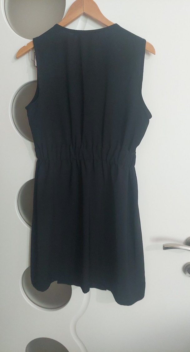 Düğmeli Siyah Kolsuz Kadın Klasik elbise - Görsel 4