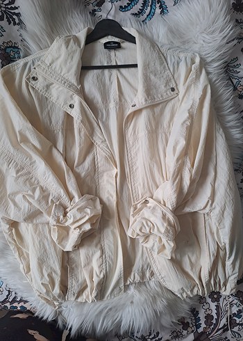 Pull and Bear Pull Bear Ekru Hafif Ceket
