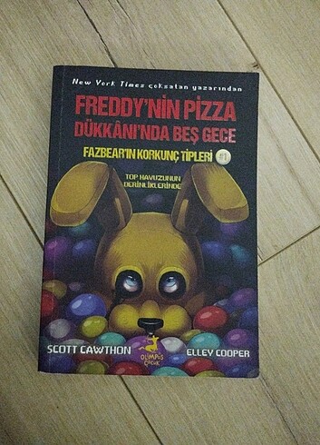  Freddynin pizza dükkanında 5 gece