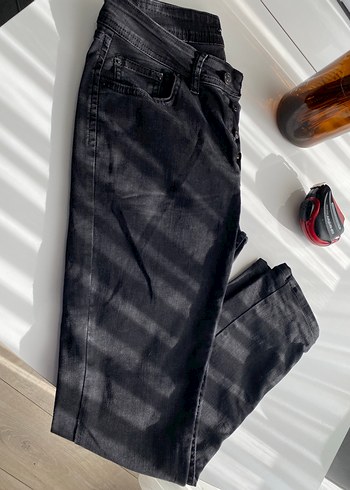 Siyah Düğmeli Erkek Denim Pantolon - Görsel 2