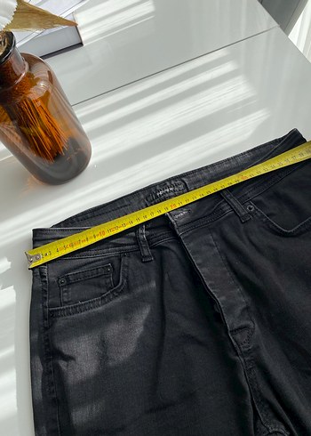 Siyah Düğmeli Erkek Denim Pantolon - Görsel 4