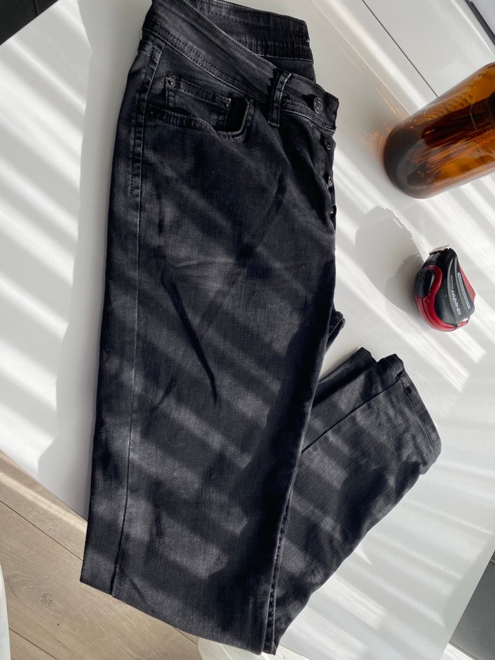 Siyah Düğmeli Erkek Denim Pantolon - Görsel 2