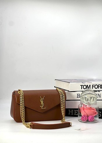 YVES SAİNT LAURENT