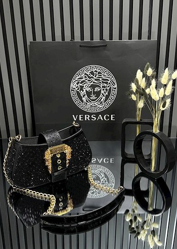 VERSACE