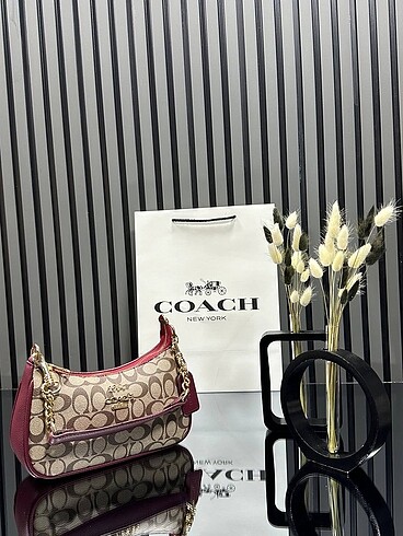 COACH