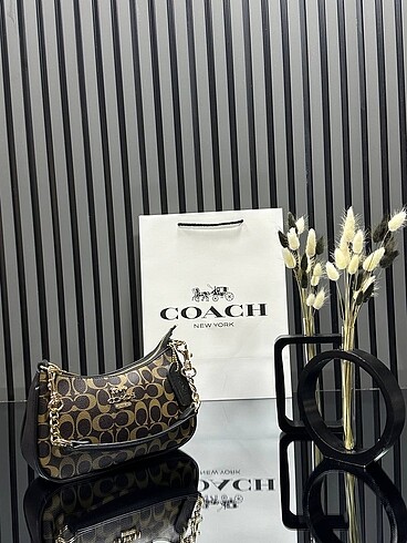 COACH