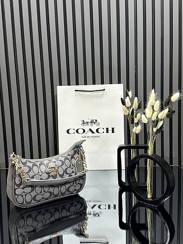 COACH