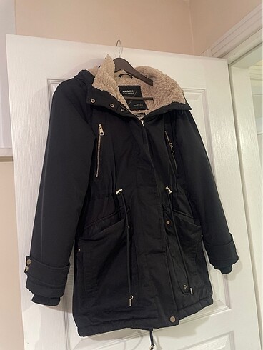 Pull and Bear Mont pull and bear