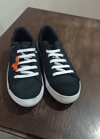 36 Beden siyah Renk Hakiki deri sneaker
