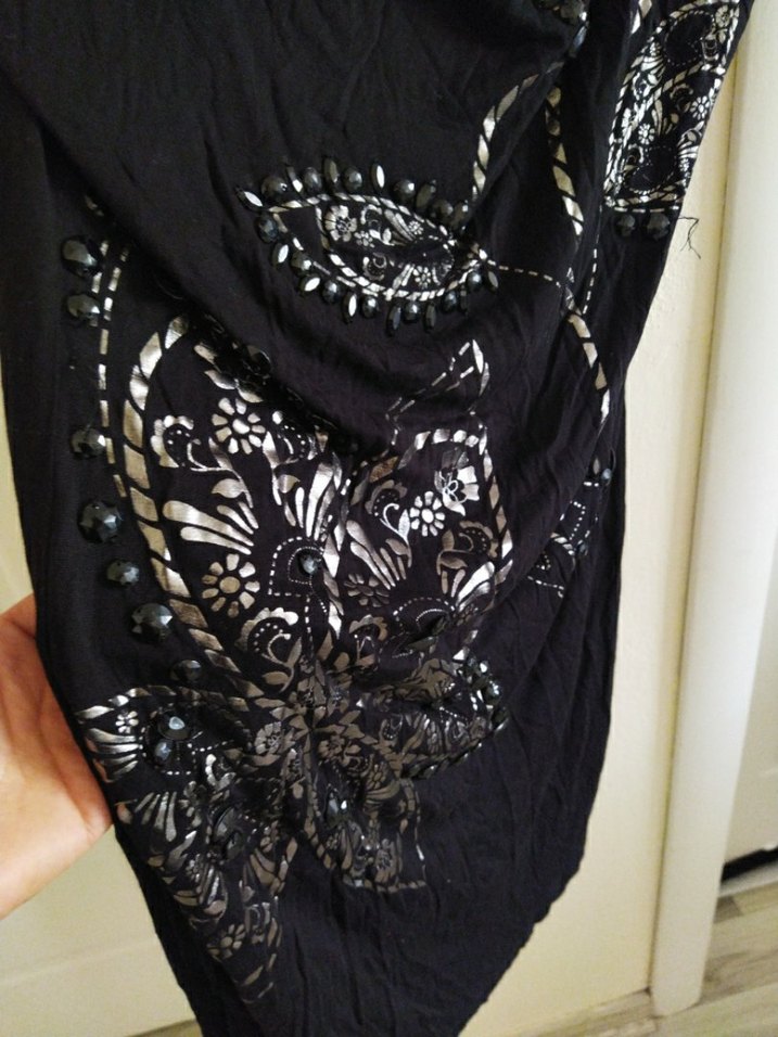 Siyah Desenli - Görsel 3