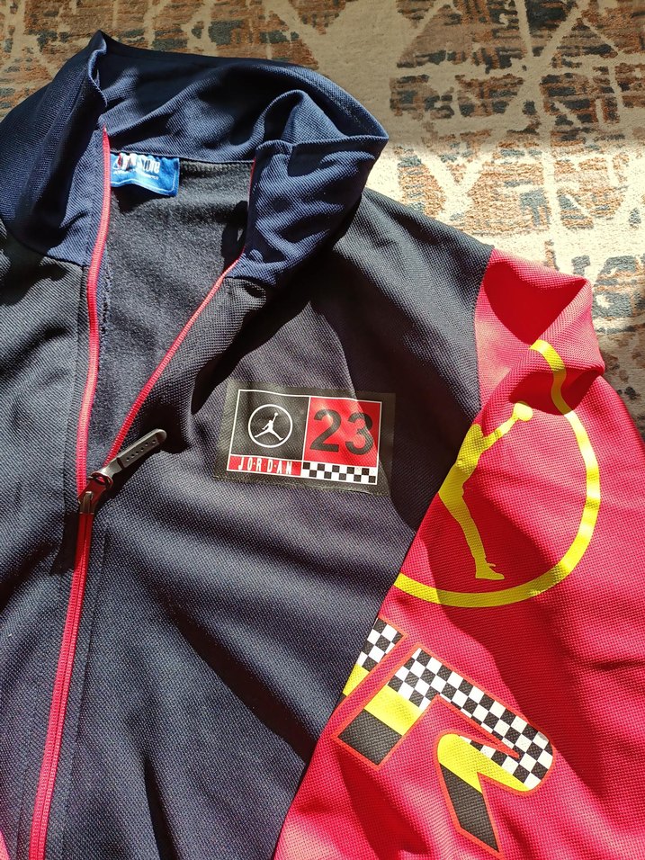 Kırmızı Baskılı Erkek Fermuarlı Ceket - Görsel 2