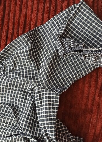 m Beden Crop gomlek