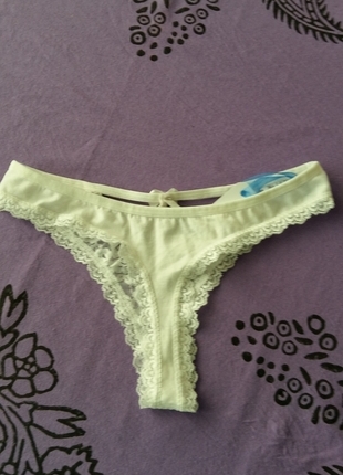 Diğer beyaz g string