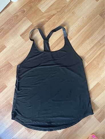 Spor üst