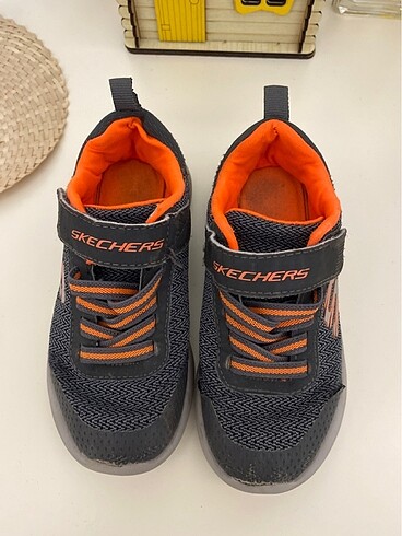 Skechers 27