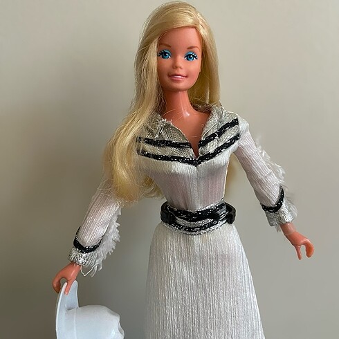 Beden Barbie western 1980