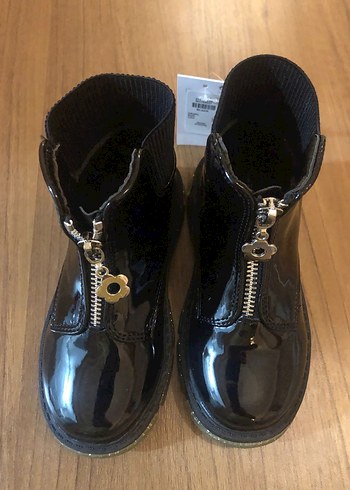 Kız Çocuk Siyah Fermuarlı Gotik Kauçuk Botlar