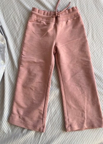 Kız Çocuk Pembe Rahat Kesim Eşofman Altı