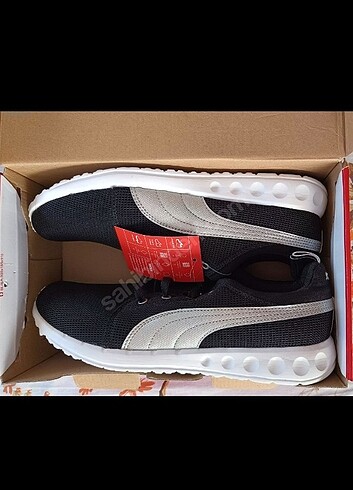 PUMA ORJİNAL 44 NUMARA SİYAH SIFIR SPOR AYAKKABI