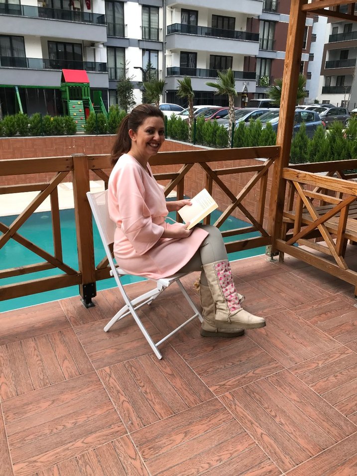 Pembe Mini Sokak Tarzı Kadın Robası - Görsel 2