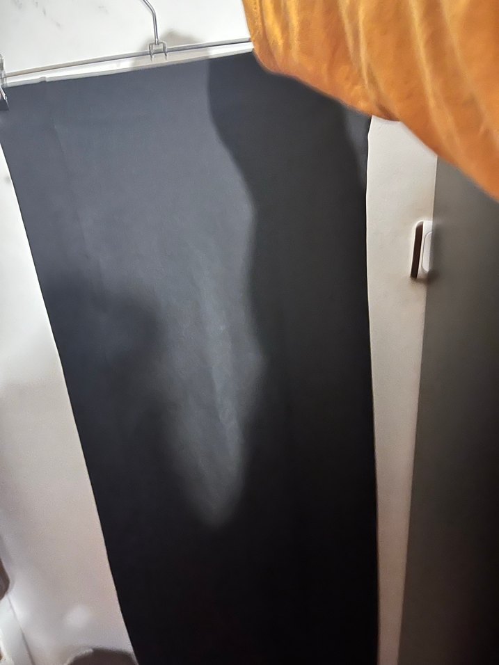 Siyah Gotik Tarzı midi boy etek dizden yırtmaçlı - Görsel 2